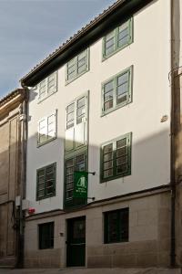 Edificio en el que se encuentra el hostal o pensión