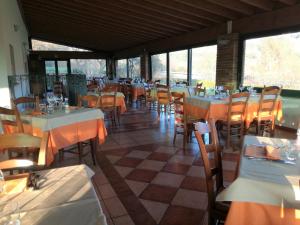 Ресторант или друго място за хранене в Locanda Dell'Arzente