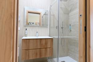 Vonios kambarys apgyvendinimo įstaigoje Gioie B&B dar 49 nuotraukos