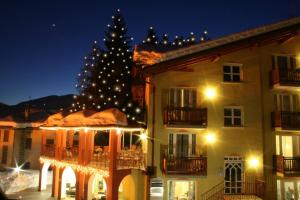 Foto dalla galleria di Hotel Bella di Bosco a Malè