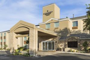 una representación de la parte delantera de un hotel en Country Inn & Suites by Radisson, San Antonio Medical Center, TX, en San Antonio