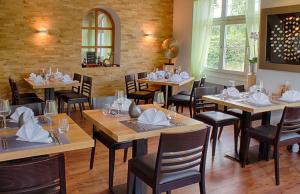 Restoran ili drugo mesto za obedovanje u objektu Hotel & Restaurant Hofmatt