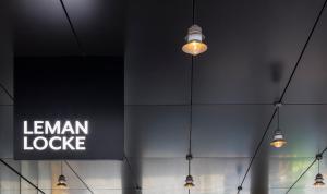 Certifikát, hodnocení, plakát nebo jiný dokument vystavený v ubytování Leman Locke