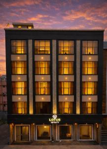 Hotel Lotus Infinity photo 7