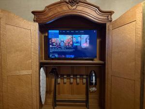 a flat screen tv sitting on top of a wall at Riad Xula Boutique Hotel in Puerto Peñasco +36 photos