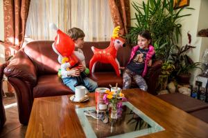 Děti v ubytování Bariakov Family Hotel