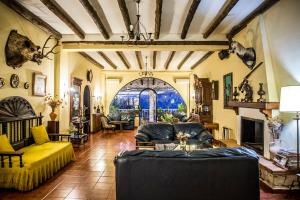 Hospedium Hotel Val de Pinares