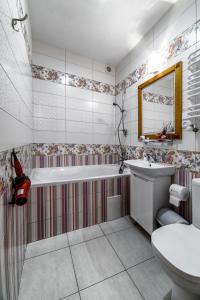 Ένα μπάνιο στο Eco apartment Вул Краківська Центр