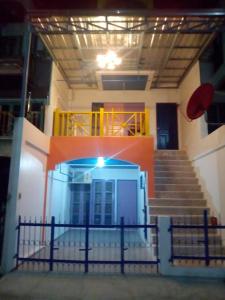 Fotografie z fotogalerie ubytování U-SA-BY House v destinaci Nonthaburi