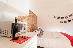 Nápoje v ubytování Apartamentos Gadi Corral Siglo XVI