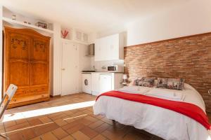 Kuchyň nebo kuchyňský kout v ubytování Apartamentos Gadi Corral Siglo XVI