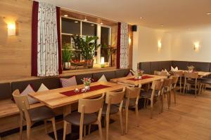Restaurace v ubytování Hotel Gasthof Stocker