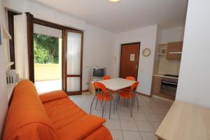 A seating area at Residence Sole del Conero