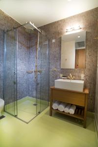 Koupelna v ubytování NLH FIX | Neighborhood Lifestyle Hotels
