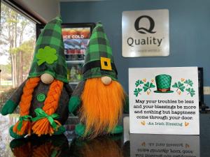 two stuffed animals are on display in a store at Quality Inn Kenly I-95 in Kenly