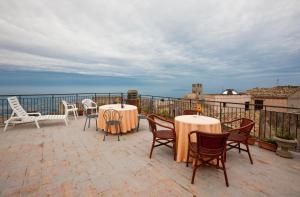 Gallery image of Hotel Moderno in Erice