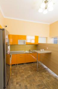 Nhà bếp/bếp nhỏ tại Valdemara Residence Hostel