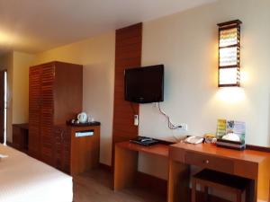 TV a/nebo společenská místnost v ubytování Vieng Mantra Hotel