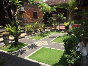 Zahrada ubytování Arsa Homestay & Spa