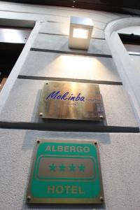Certificato, attestato, insegna o altro documento esposto da Mokinba Hotels Baviera