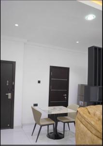Gallery image of Twinny Hotel & Suites in Lagos