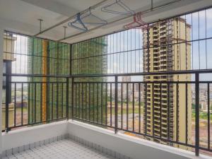 a view from the balcony of a building at Luke Cloud 4G6Y store in Gongche