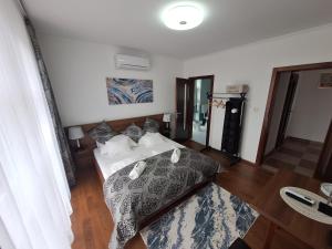 Gallery image of Villa Rózsa Vendégház in Erdőbénye +9 photos