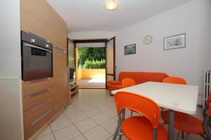 Kuchyň nebo kuchyňský kout v ubytování Residence Sole del Conero