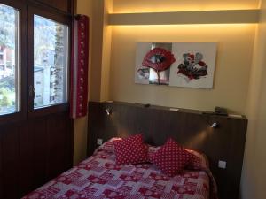 Hotel L’Ermita B&B客房内的一张或多张床位