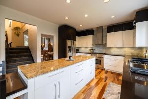 Gallery image of Mai Casa Luxe in Langley
