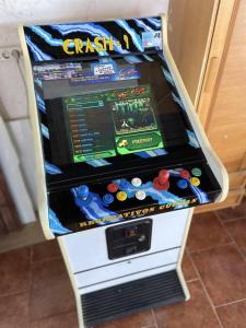 a video game machine with a game console at Casa La Palomba in Cudillero