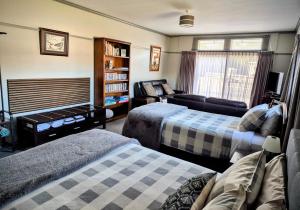 Gallery image of Catnap Cottage in Manapouri