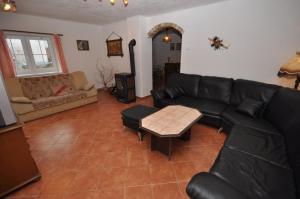 Fotografie z fotogalerie ubytování Holiday home Mrklov/Riesengebirge 2468 v destinaci Mrklov