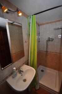 Fotografie z fotogalerie ubytování Holiday home Mrklov/Riesengebirge 2468 v destinaci Mrklov