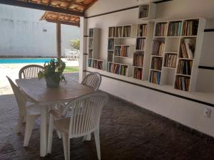 Η βιβλιοθήκη του bed and breakfast