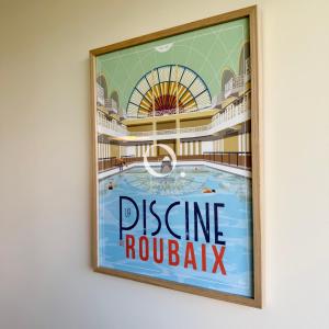 a picture of the pool on the disney cruise line ship at GC - La Voile Bleue in Wissant