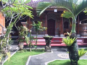 Zahrada ubytování Arsa Homestay & Spa