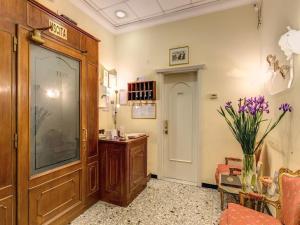 Foto Roomas asuva majutusasutuse Hotel Labelle galeriist