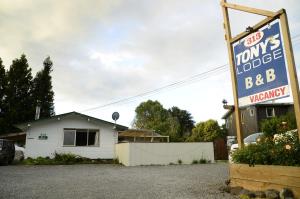 Foto de la galería de Tony's Lodge en Turangi