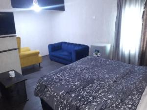 Gallery image of Smiles-Tega's Suites in Ikeja +3 photos