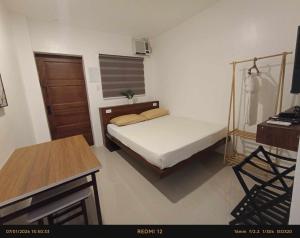 Gallery image of SeaKoast Breeze Apartelle in Bangcusay