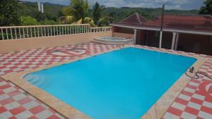 Gallery image of Paradise Reggae Resort in Kupuis