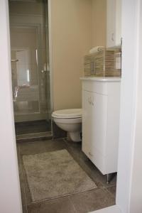 Ένα μπάνιο στο Downtown Skadarlija