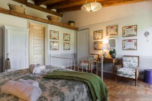 Postel nebo postele na pokoji v ubytování Casa Il Borghetto - Luxury Suites & Pool