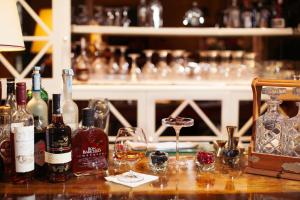 Напитки в The Ashbee Hotel