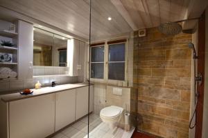 Koupelna v ubytování Ferienhaus Oberboden + 20 fotografií