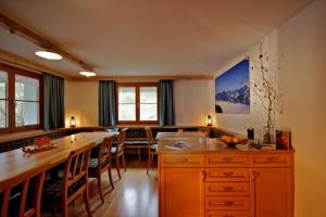 Fotografie z fotogalerie ubytování Ferienhaus Oberboden v destinaci Schröcken