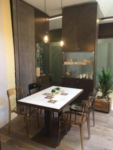 Les Galeries Marval的休息区
