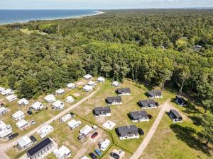 Naturlandskabet i nærheden af campingpladsen
