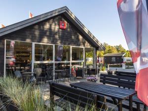 En restaurant eller et andet spisested på DCU-Camping Rørvig Strand